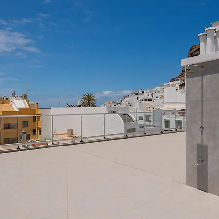 Amarre Views